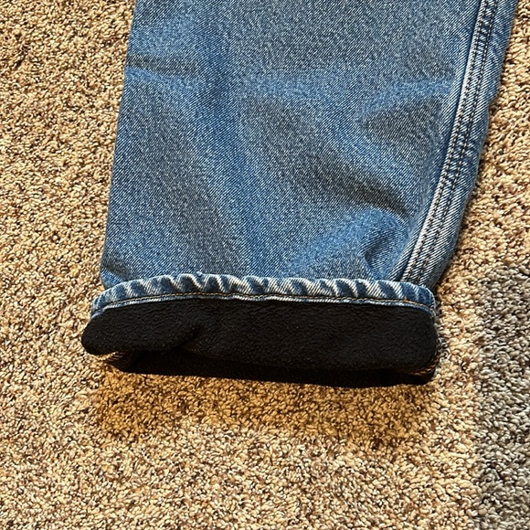 Men’s Carhartt Fleece Lined Jeans - Picture 8 of 8
